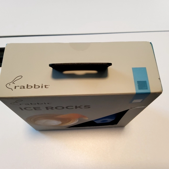 Rabbit Geometric Ice Rocks Mold (Blue/Slate) - Picture 3 of 4